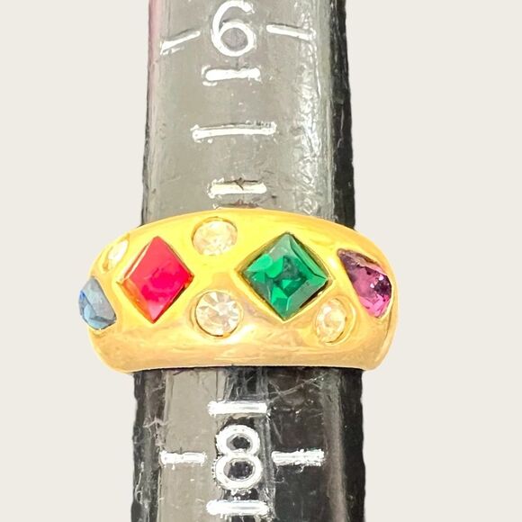 Multi color CZ band ring size 7, NIB - Picture 10 of 11